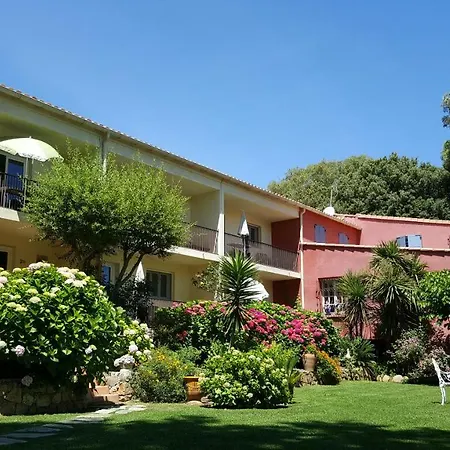 Le Apartahotel Calvi (Corsica)
