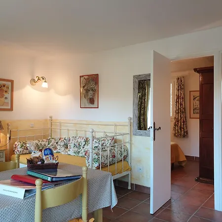 Résidence Le 2* Calvi (Corsica)