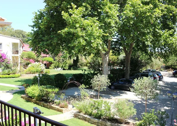 Apartahotel Résidence Le Calvi (Corsica)